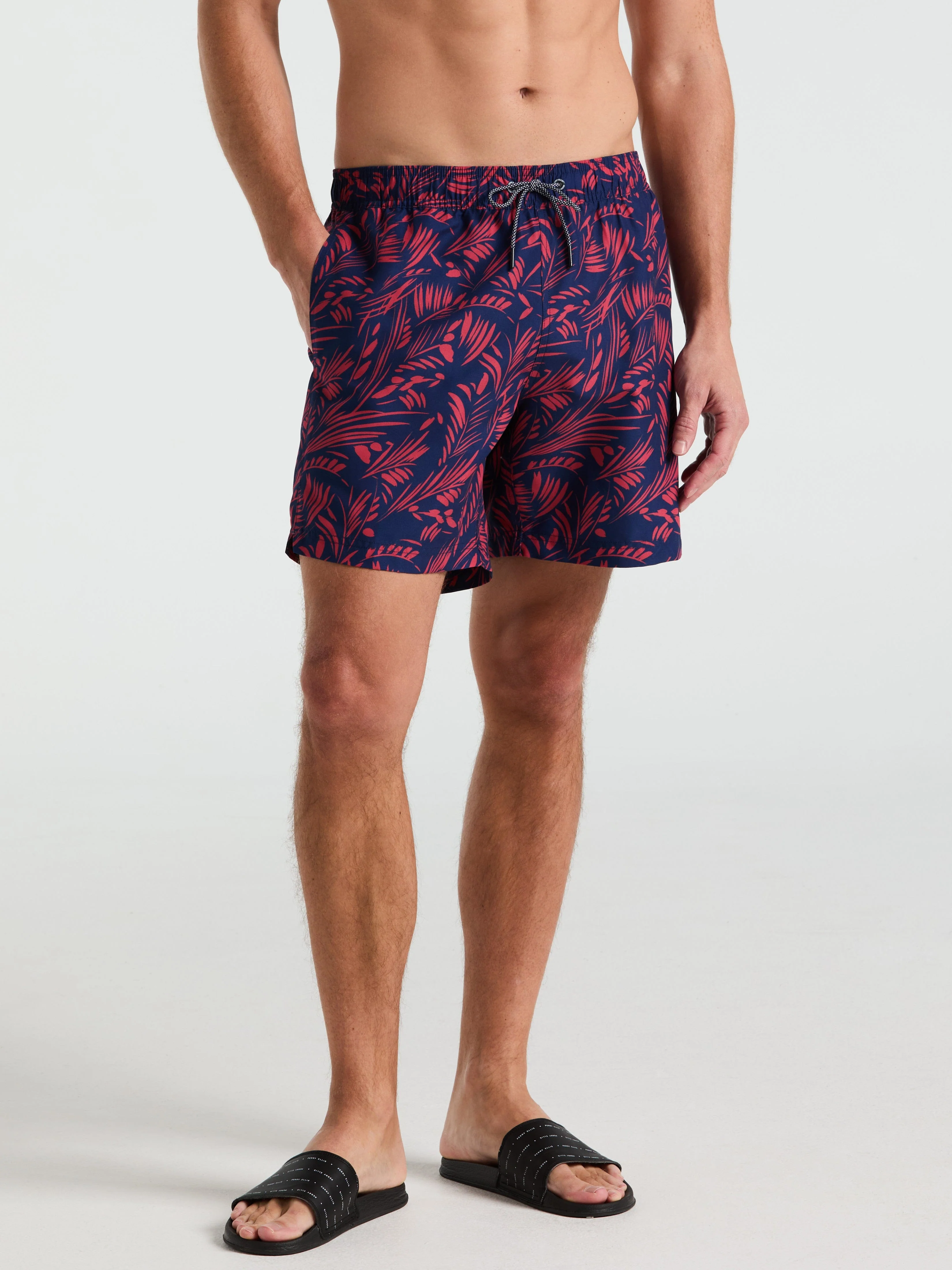 7" Leaf Print Swim Short