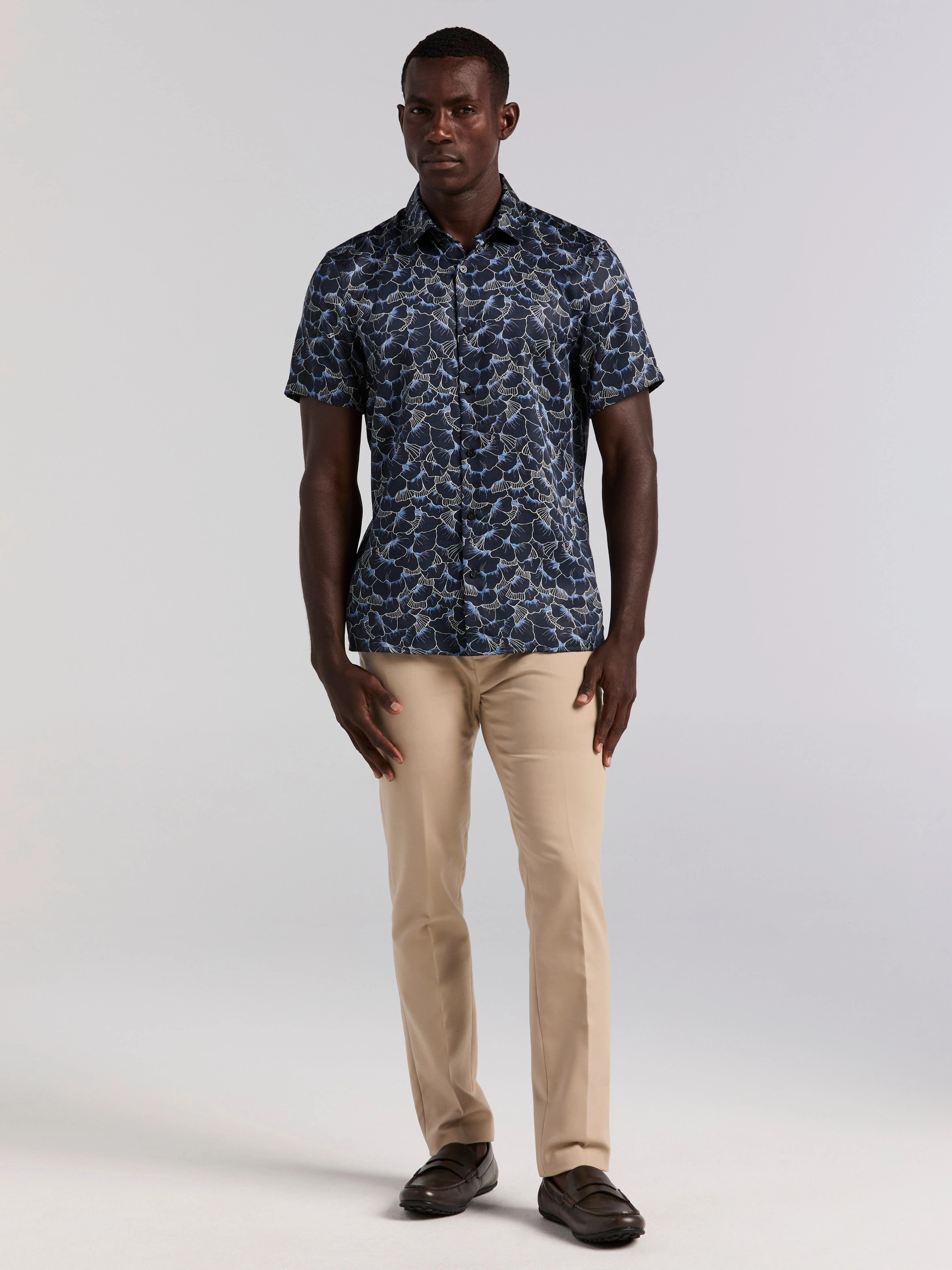 Ginko Print Short Sleeve Shirt - Image 3