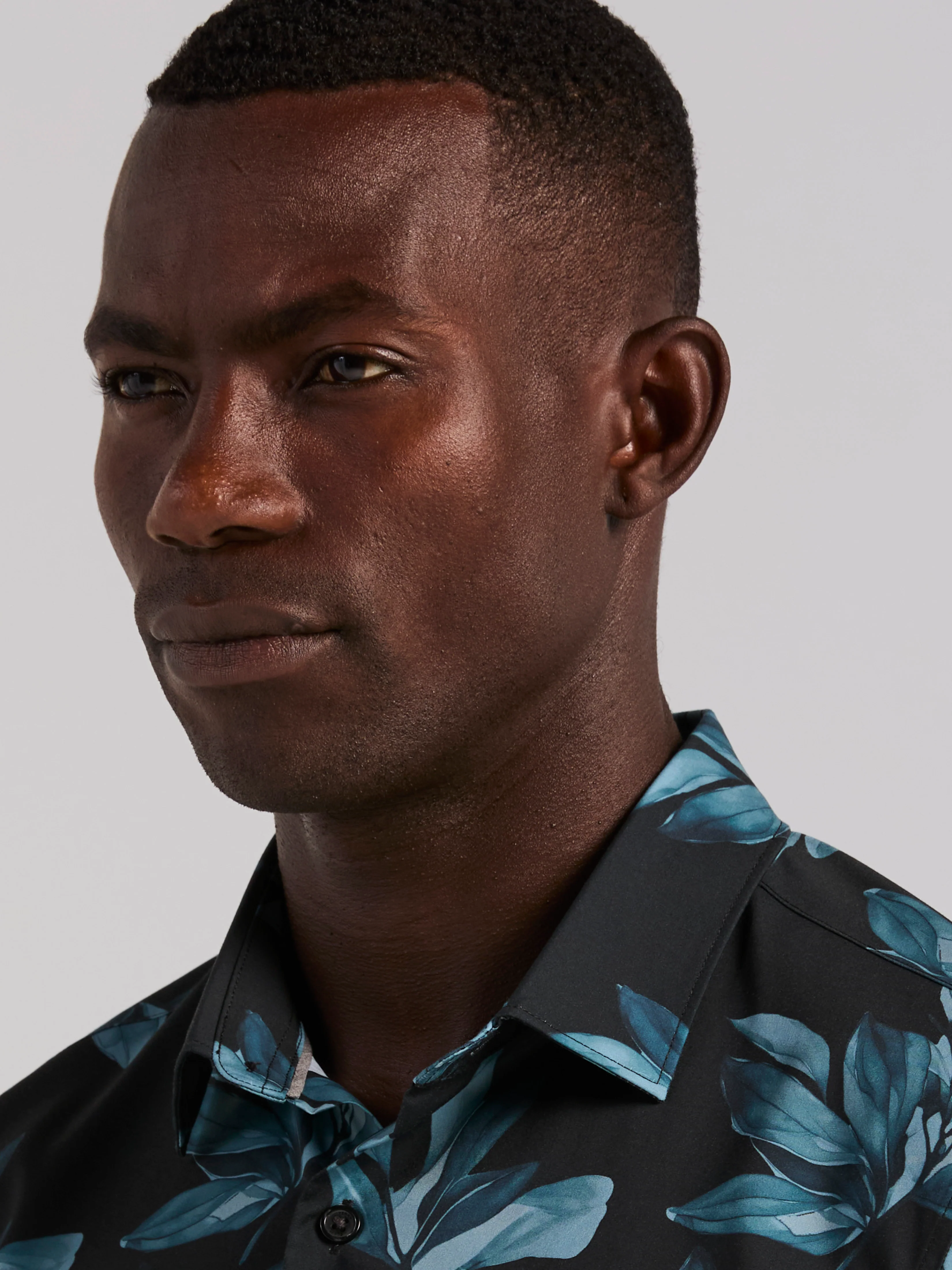 Total Stretch Magnolia Leaf Print Shirt - Image 2