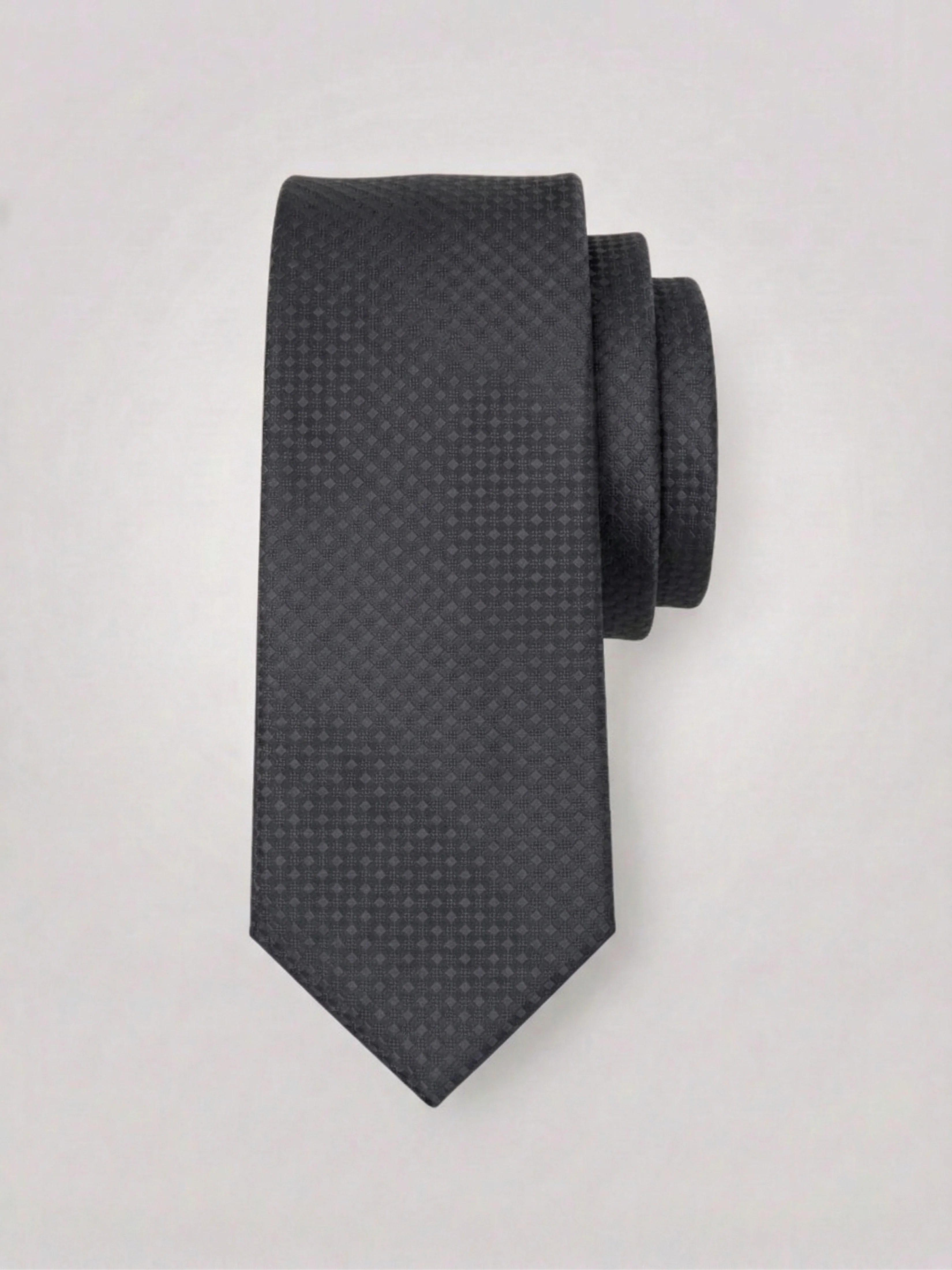 Slim Fit Solid Plain Weave Necktie