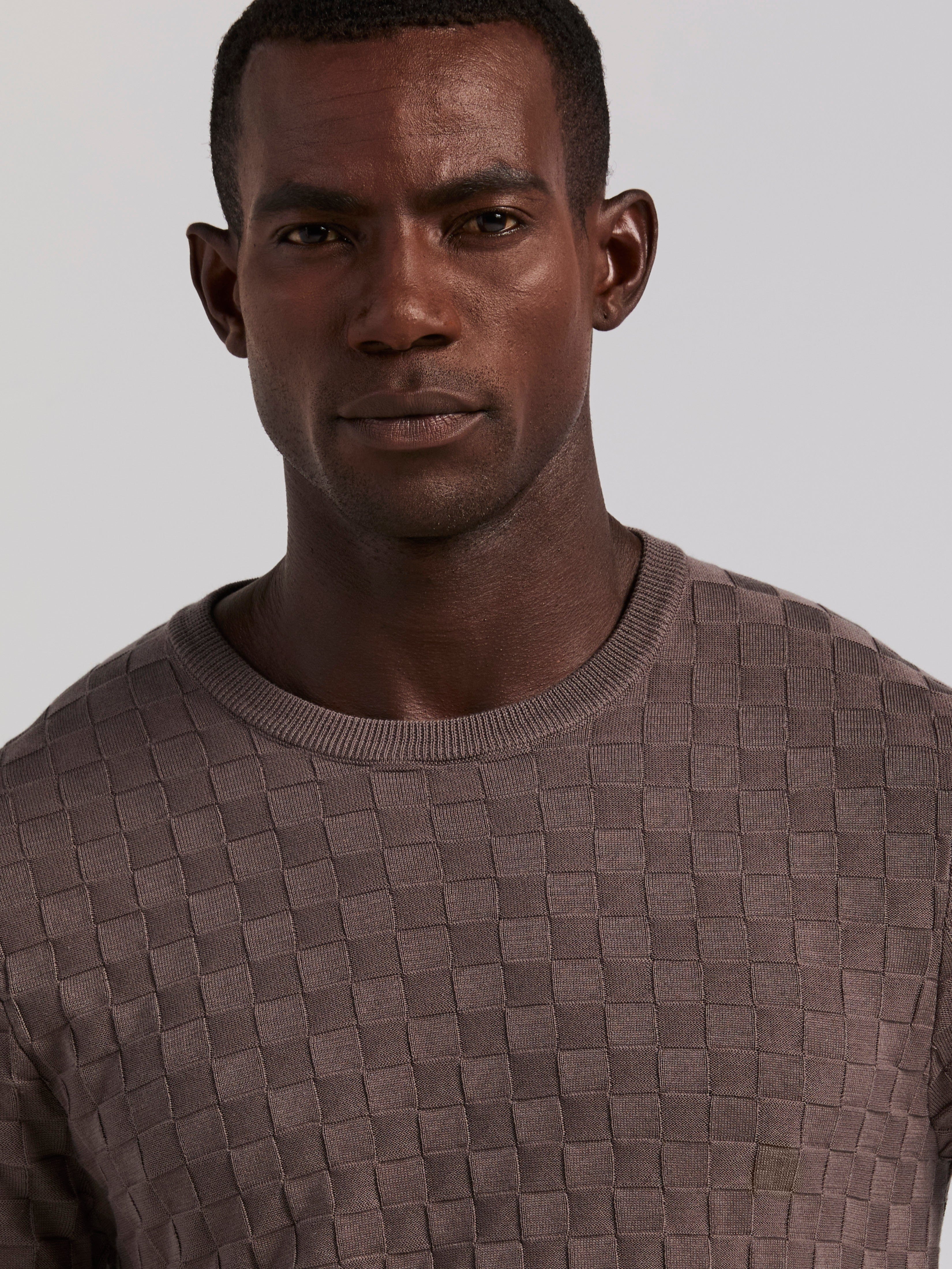 Square Pattern Crew Neck Sweater Tee - Image 24